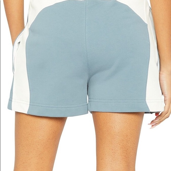 Helmut Lang seam sweat shorts NWT SZ/M - Picture 3 of 6